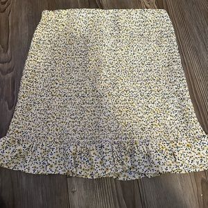 Adorable floral skirt